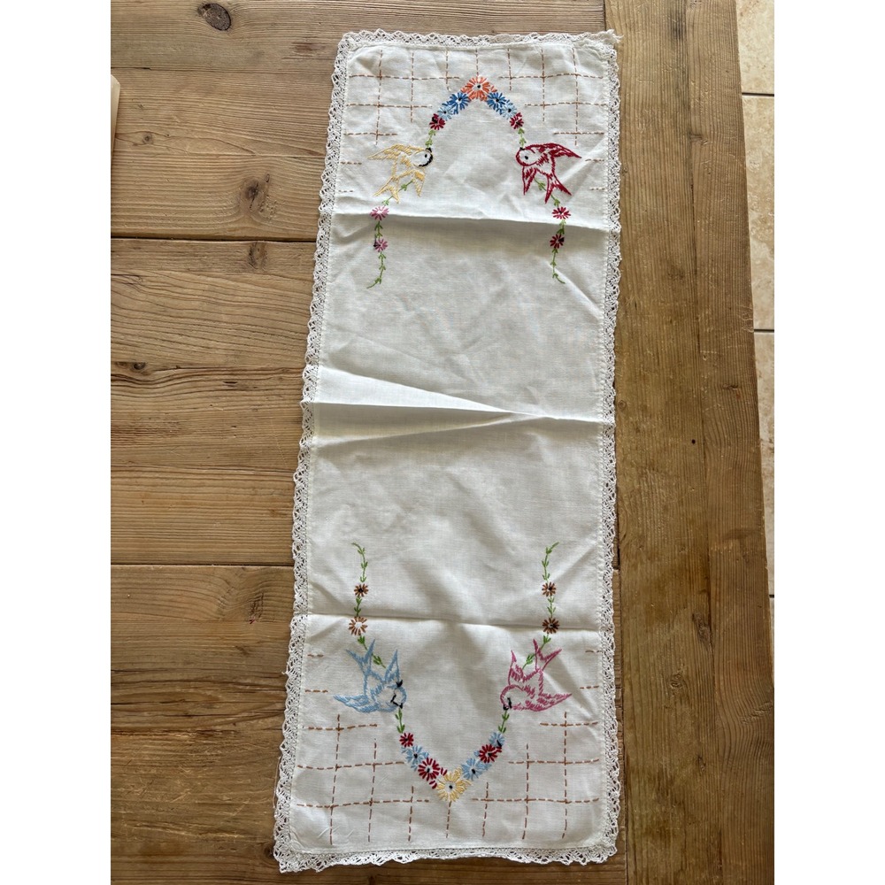 Vintage Handmade Embroidered Table Runner Birds Flowers Lace Trim White 33x12